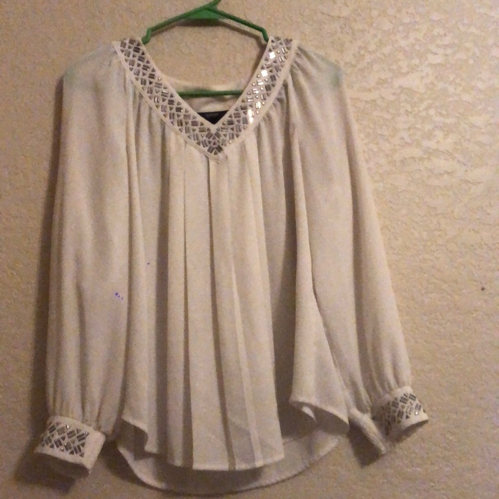 Alfani petite white with silver studs